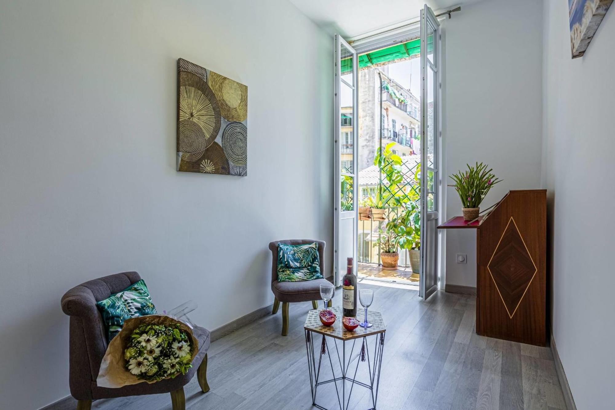Guisol - Typical 3 Bedroom Ac Near Port Appartement *
